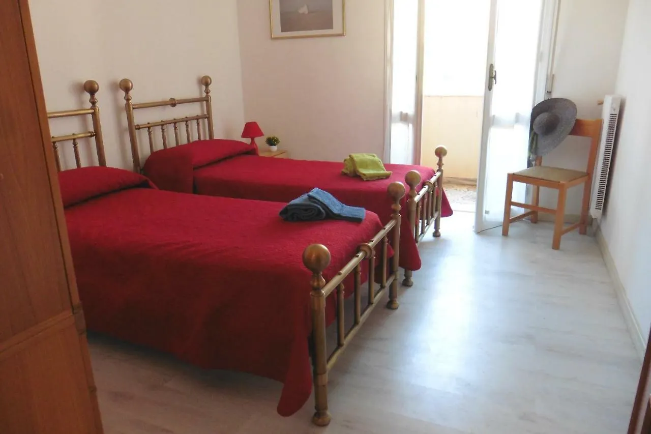 Apartment Bikes And Flowers Alghero Italy
